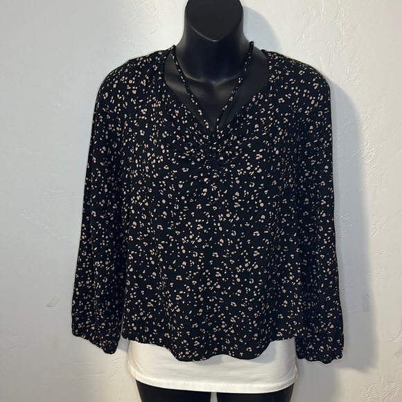 Urban Romantics black cheetah print blouse L - Picture 2 of 9